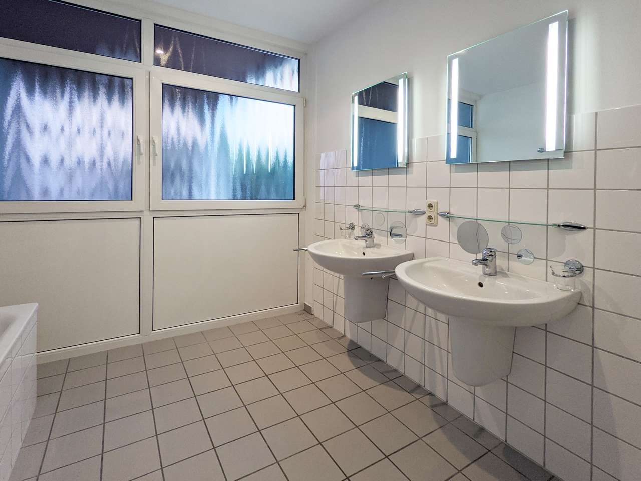 Badezimmer EG